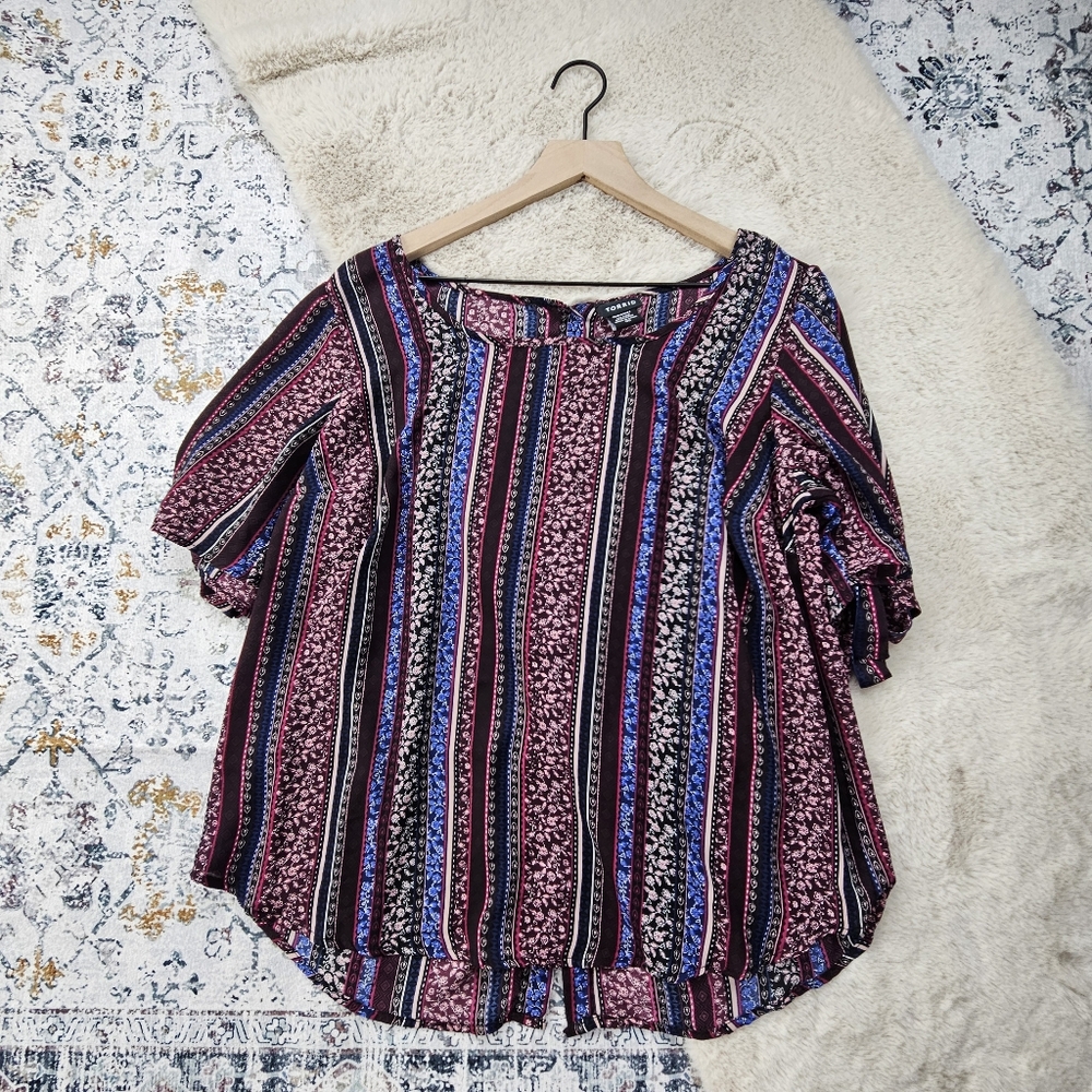 Torrid Multicolor Printed Back Button Arm Tie Blouse Plus Size 00